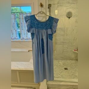 Mi Golondrina Soledad sleeve midi, size medium. Excellent condition!